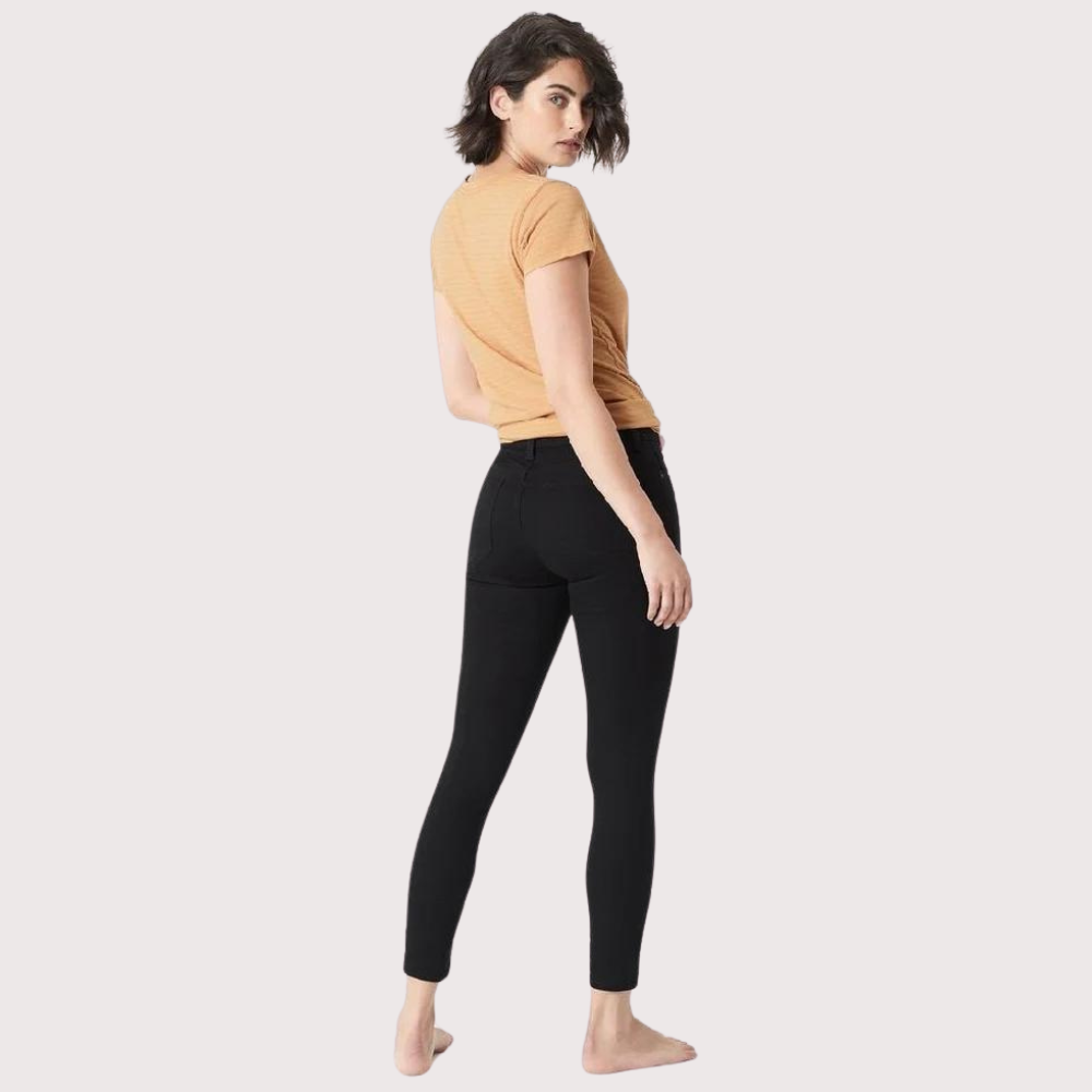 Sleek Silhouette Black Skinny Jeans