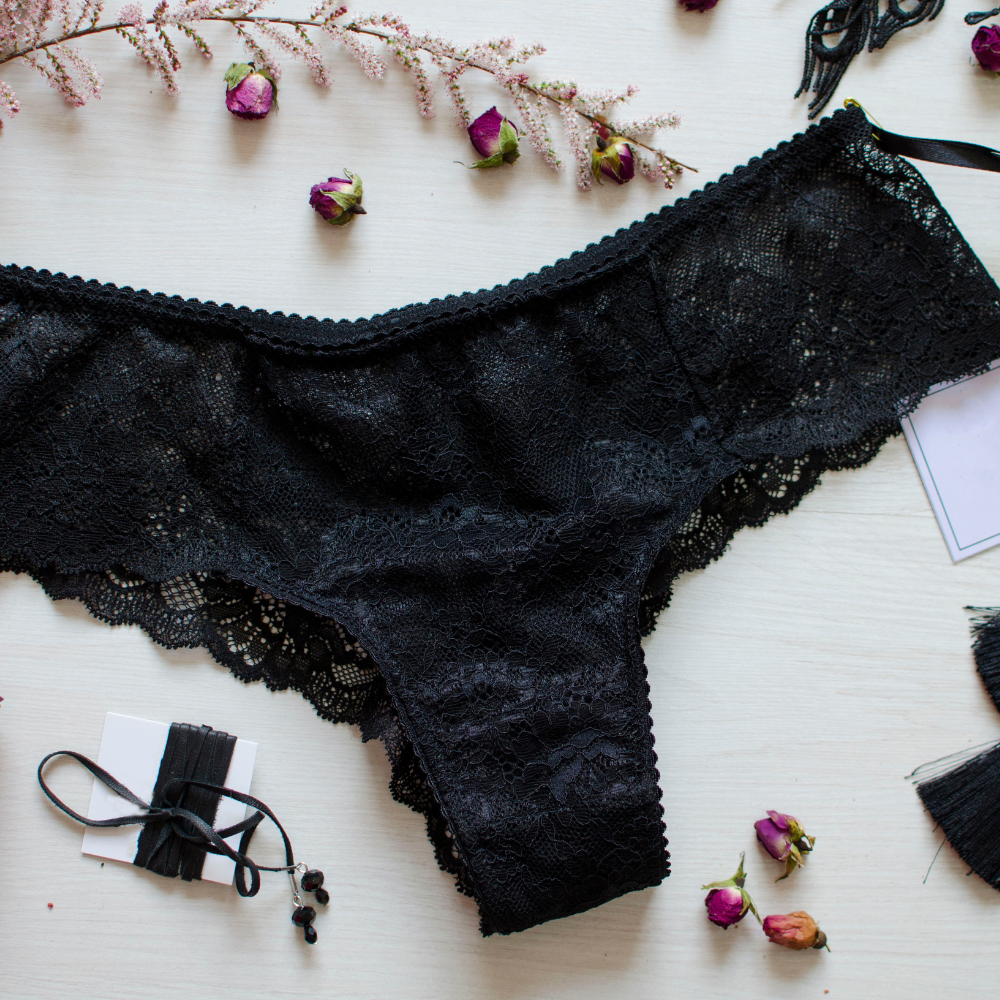 Hot Sexy Black Lingerie Gift Pack  (4)