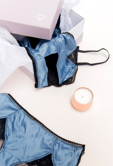 Sexy & Romantic Product Bunch Gift For Her