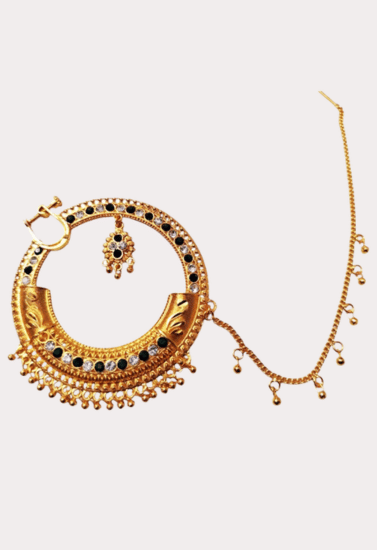 Royal Black and White Stone Bridal Nath with Chain – Gold-Toned Traditional Nose Ring