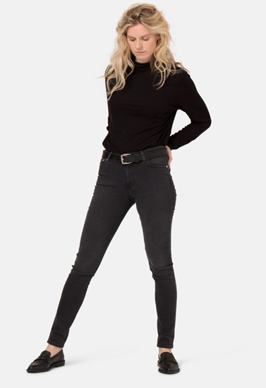 Plus Size Slim Ankle Jeans - Curvy Fit - Black | Talbots