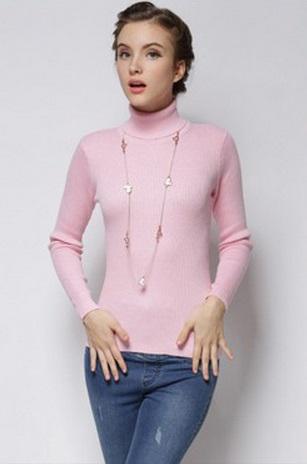 Women's Smooth Cashmere Pink Turtle Neck Sweater 3