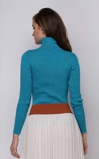 Women’s Winter Turquoise Blue TurtleNecked Cashmere Sweater