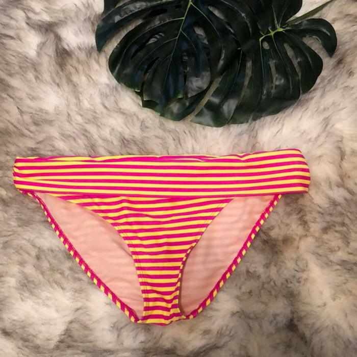 Old Navy Pink/ Yellow Striped Bikini Bottom(Snazzyway.com)