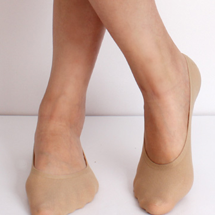 seamless skin color ankle socks unisex [snazzyway.com]