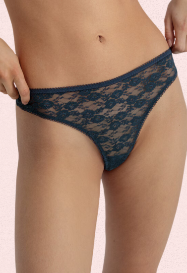 Classic Pk 2 Lace Thongs for Women